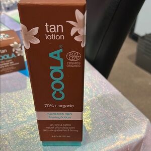COOLA Brown Suncare Tanning Lotion‎